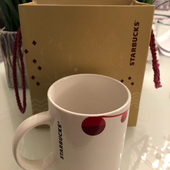 STARBUCKS Christmas Mug 295Ml/10 Fl oz W/Hard Box - Picture 2 of 3